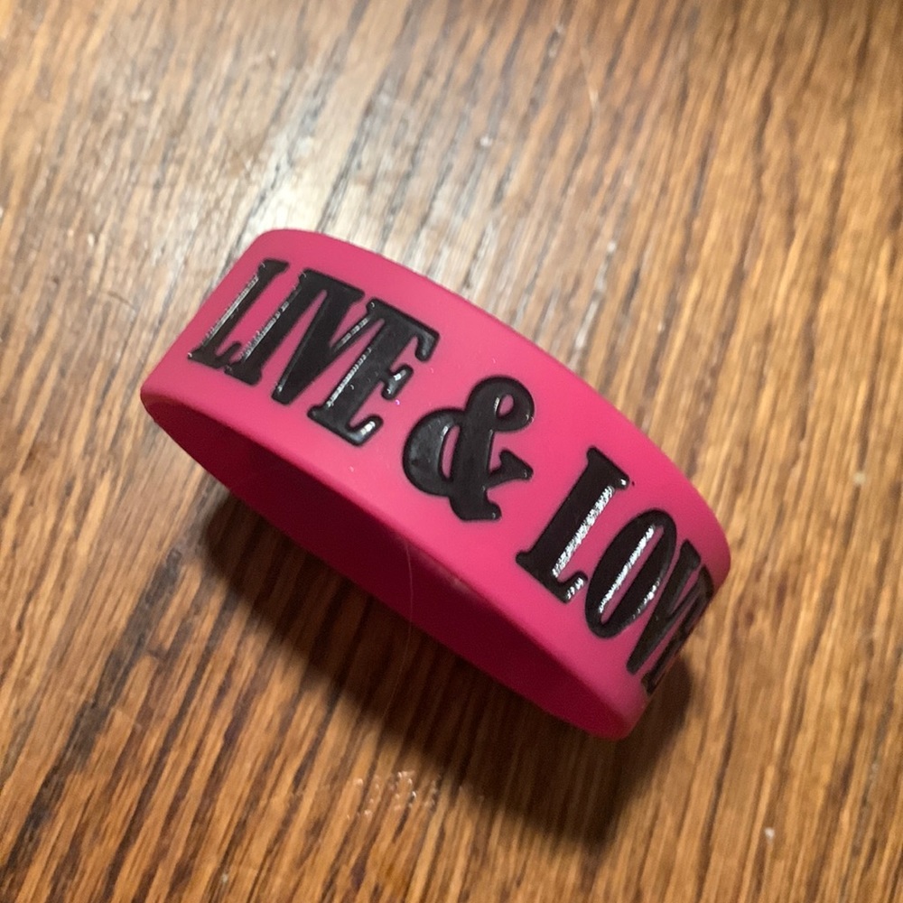 Live & love bracelet pink